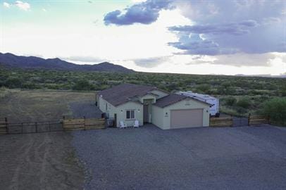 Building Photo - Rural Property in Vail on 1 acre fully fenced