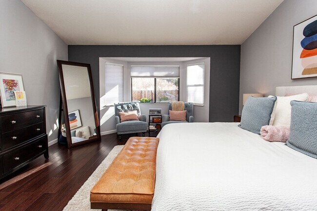 Building Photo - Coming Soon – Spacious 4-Bedroom, 2-Bath H...