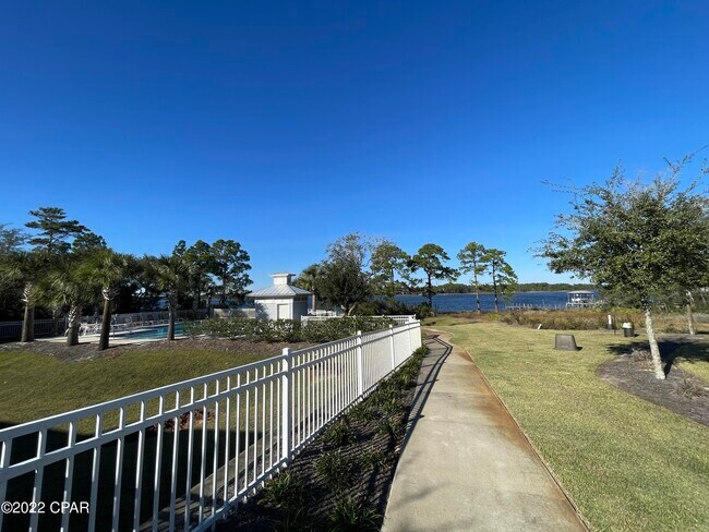 Building Photo - 22940 Ann Miller Rd