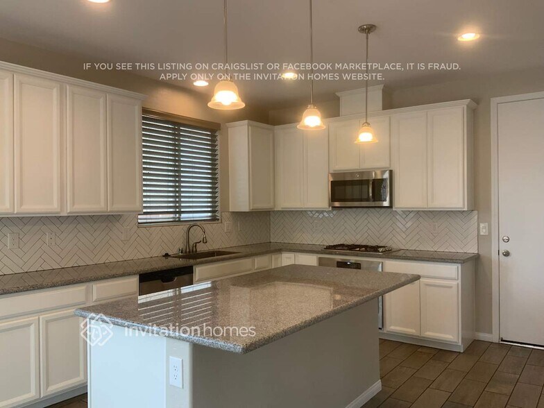 Building Photo - 8617 Earl Creek St