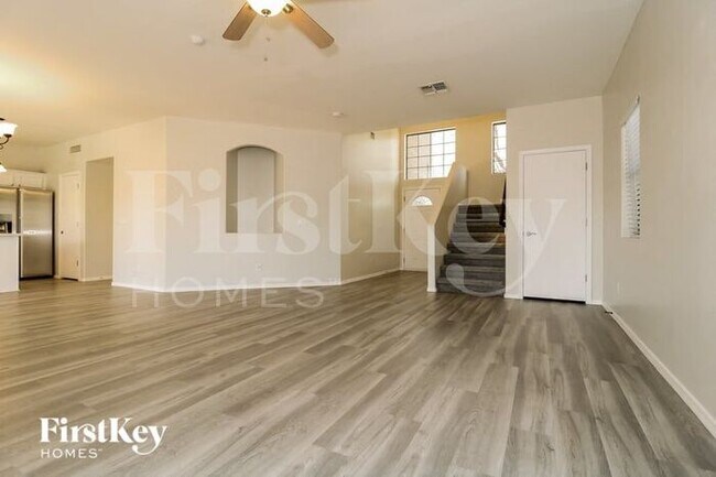 Building Photo - 13123 W Gelding Cir