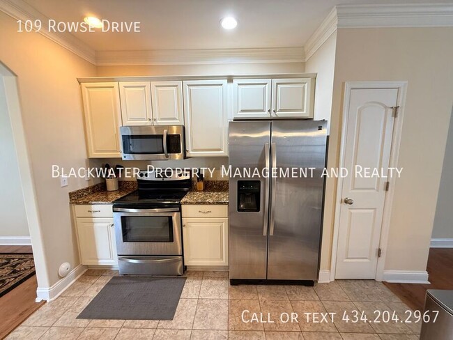 Building Photo - 109 Rowse Dr