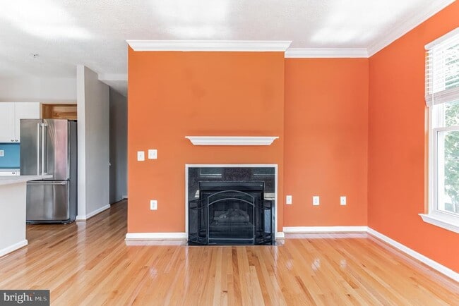 Building Photo - 11343 Aristotle Dr