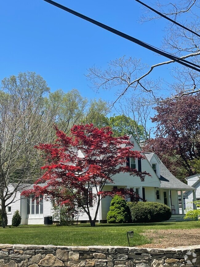 Building Photo - 32 E Wharf Rd