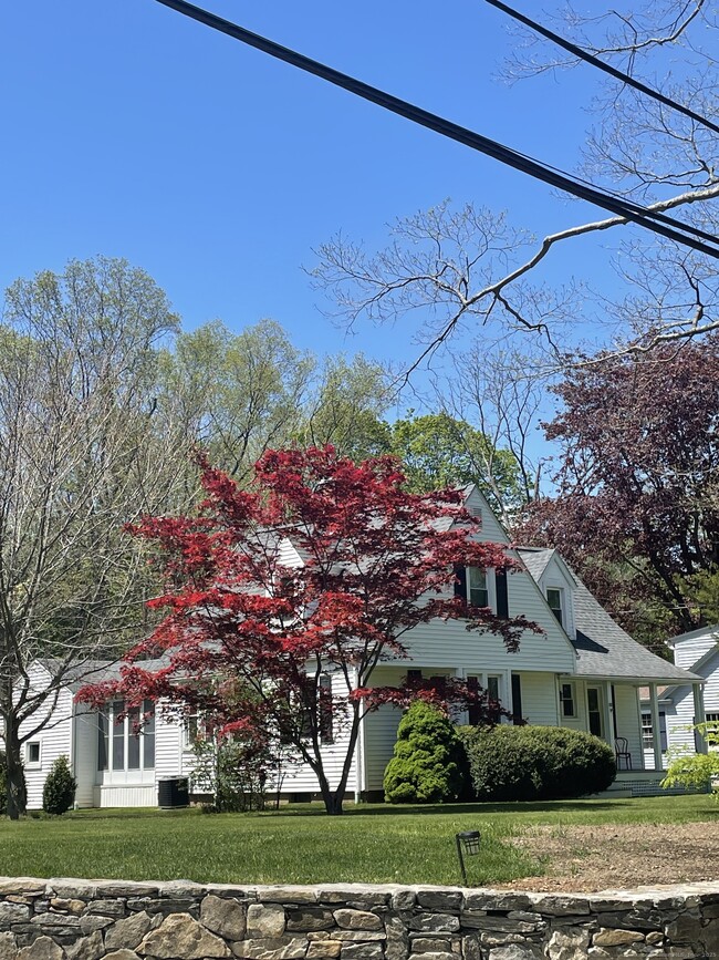 Primary Photo - 32 E Wharf Rd
