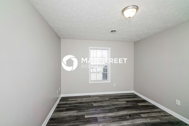 Building Photo - 3 Bedroom Pet-Friendly Home in SHEPHERDSVI...