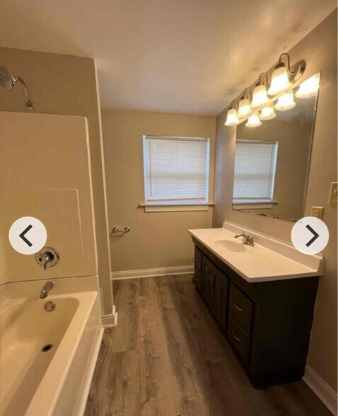 Building Photo - 92 W Mildred Ave