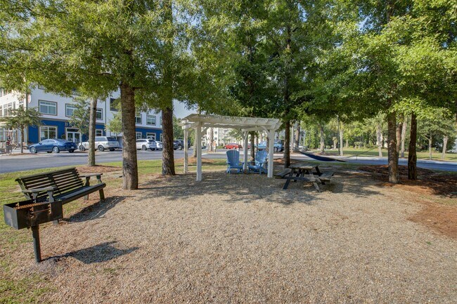 Building Photo - 7202 Bowen Corner Avenue Apt #Unit 10, Han...