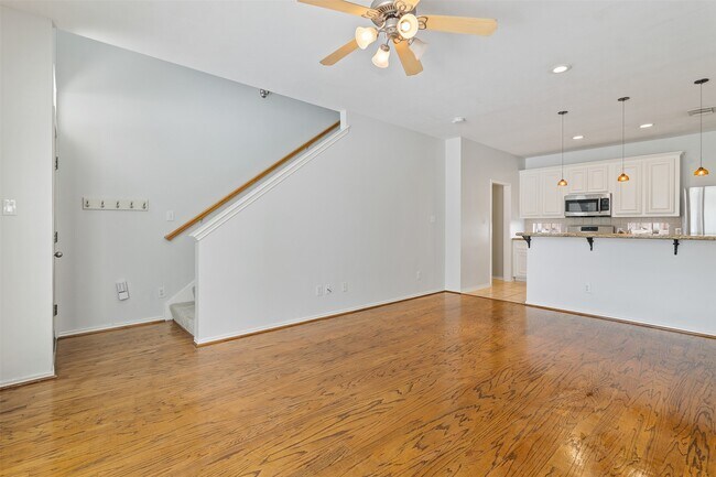 Building Photo - 1809 Genesee St