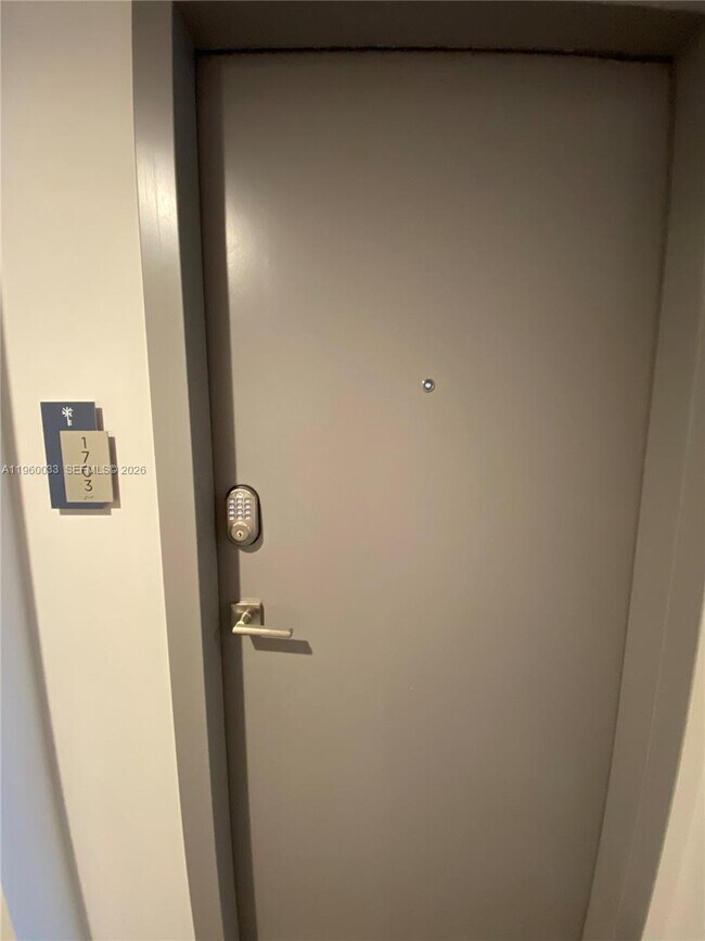 Building Photo - 5350 NW 84th Ave