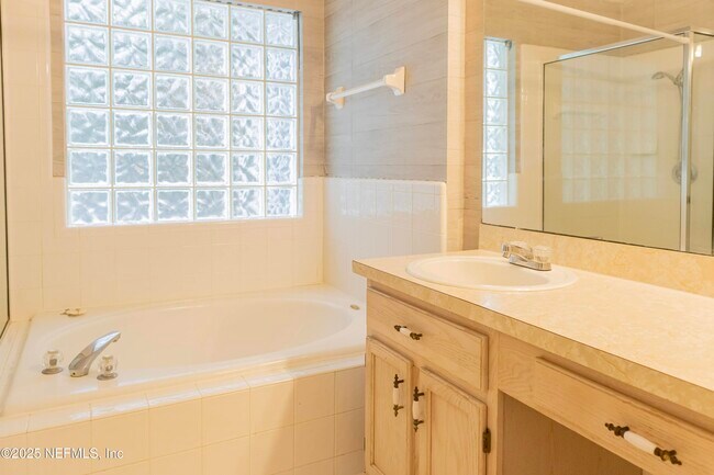 Building Photo - 433 Brody Cove Trail