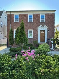 Building Photo - 47-10 157th St