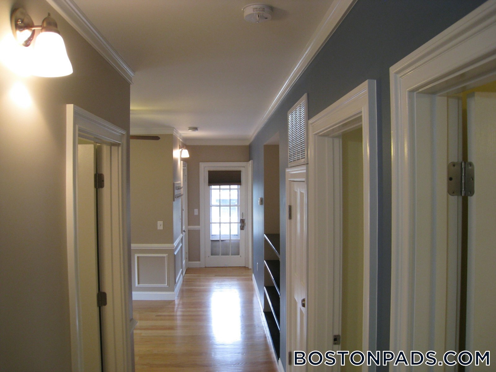 Building Photo - 40 Turner St