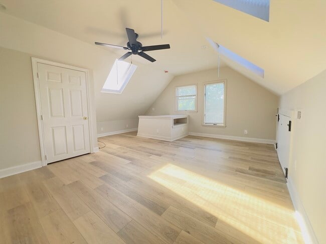 Building Photo - 82 Elmer Rd