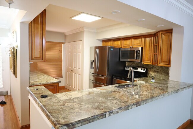 Primary Photo - 14623 Bonaire Blvd