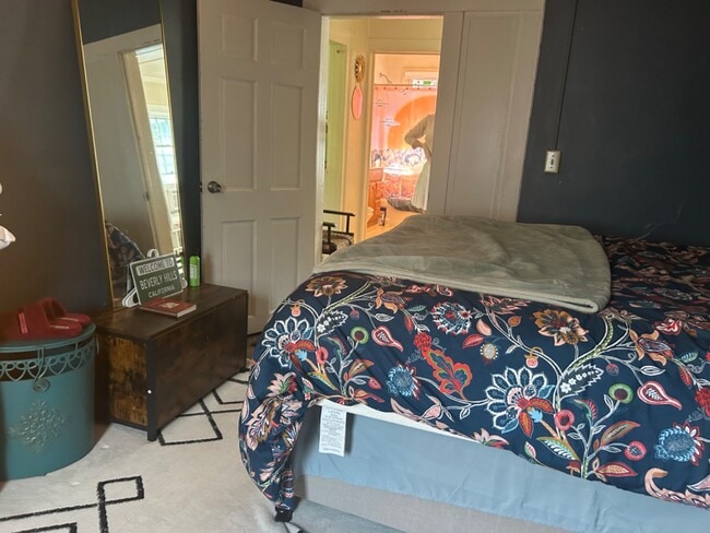 Building Photo - 410 Cascadilla St