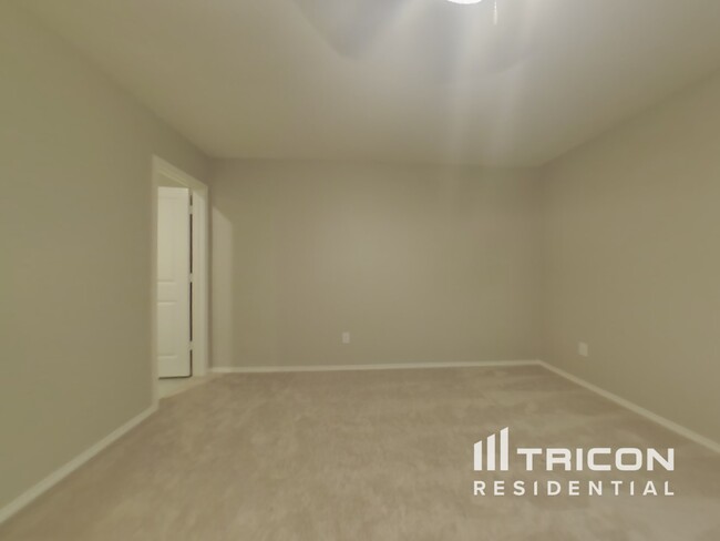 Building Photo - 11820 Mancos Trl