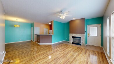Building Photo - 211 Jardin De Mer Pl