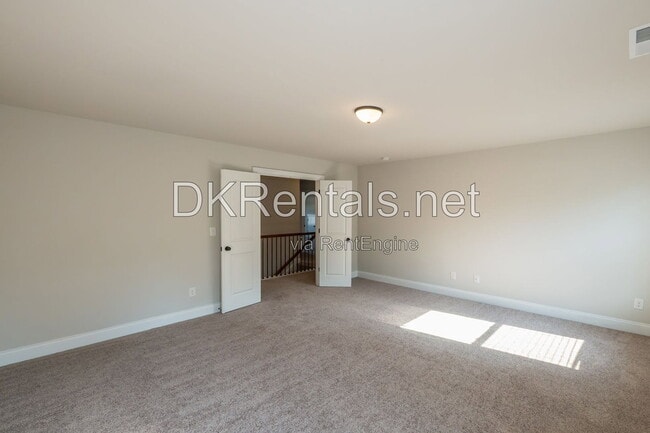 Building Photo - 2766 Hilson Commons