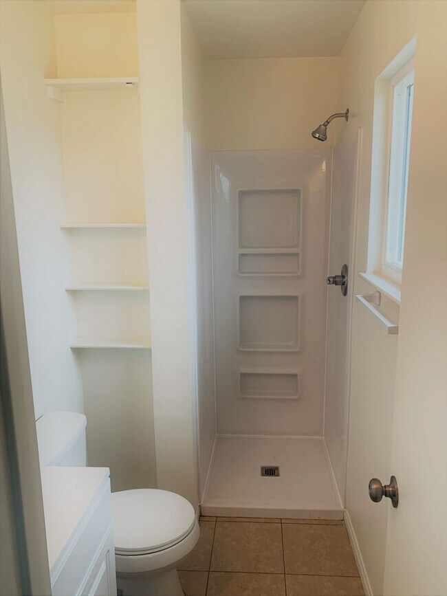 Building Photo - Available  Now…Fantastic 4 bed/2 bath home...
