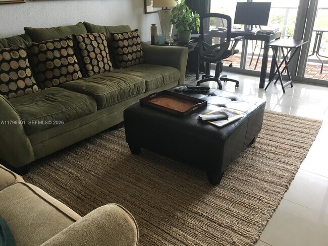 Building Photo - 401 69th St