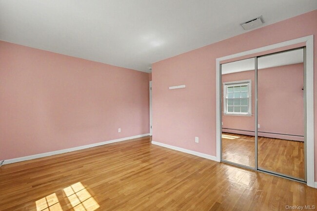 Building Photo - 167 Gaylor Rd