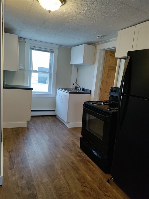 Primary Photo - 143 Chestnut St