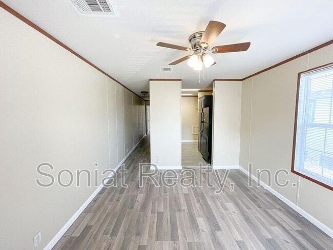 Building Photo - 2531 N Miro St