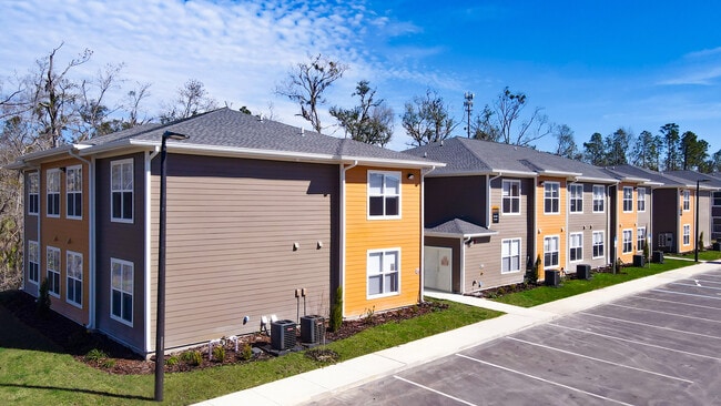 Building Photo - The Grove at Perry