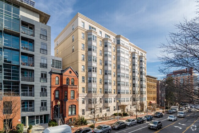 Building Photo - The Eleven
