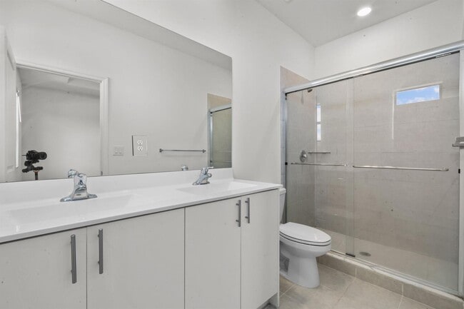 Building Photo - 28637 SW 132nd Ct