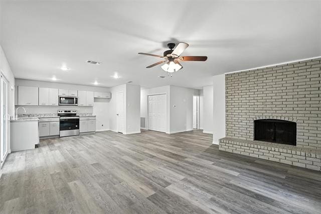 Building Photo - 4613 Tarry Dr