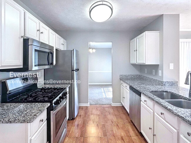 Building Photo - 2743 Da Vinci Crescent