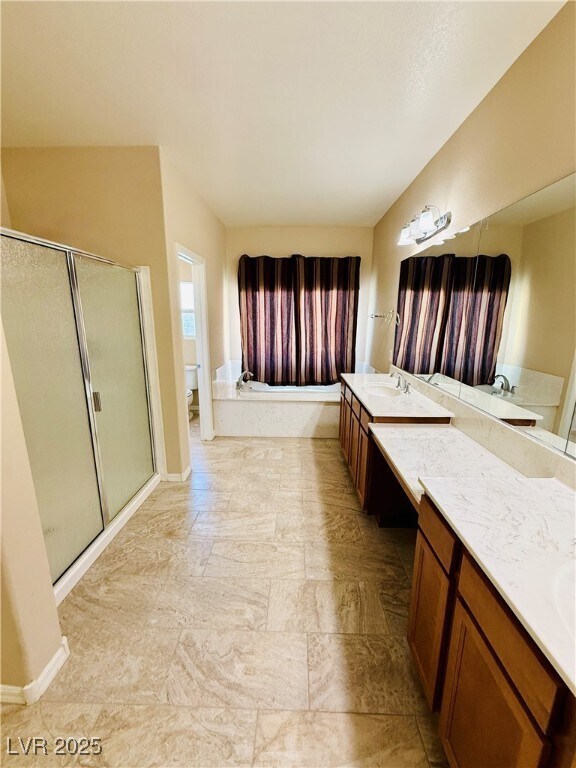 Building Photo - 4317 La Romita St