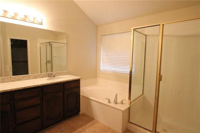 Building Photo - 15602 Wrangler Dr