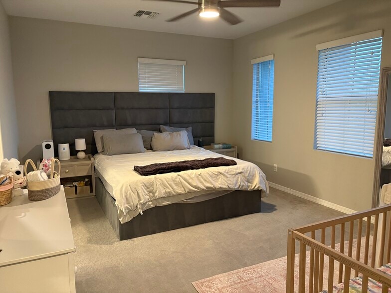 Building Photo - 31530 N 24th Dr