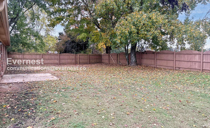 Building Photo - 148 Bibb Dr