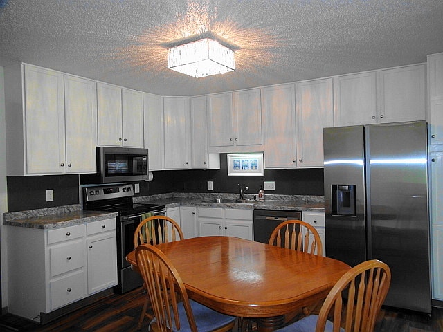 Kitchen2 - 14362 Daggett Pine Rd