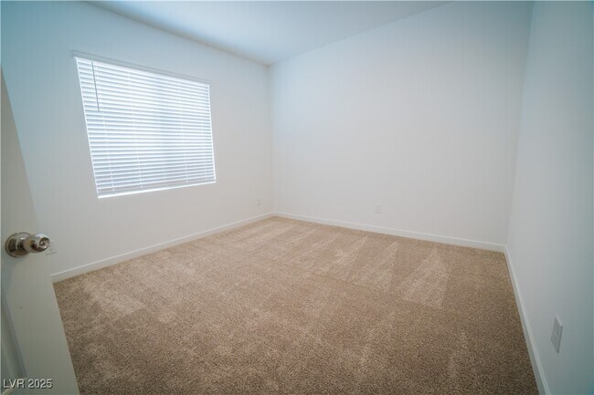 Building Photo - 412 Isla Enclave Wy