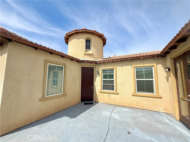 Building Photo - 62615 S Starcross Dr