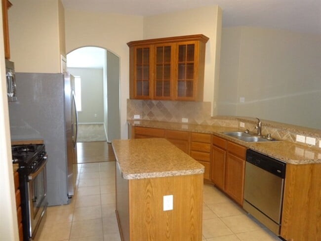 Building Photo - 21415 Branchport Dr