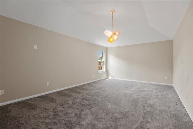 Building Photo - 4071 Northern Spruce Dr