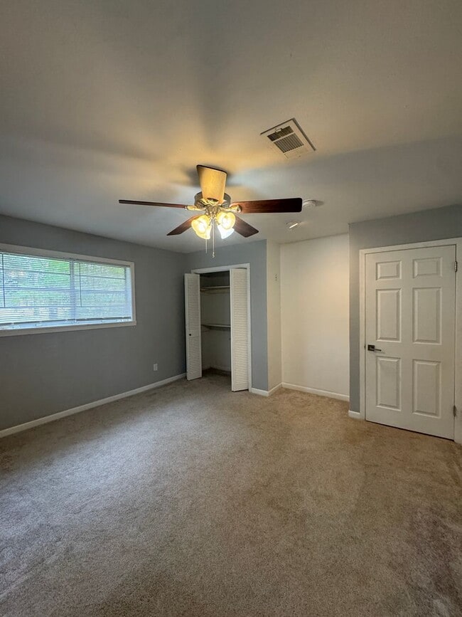 Building Photo - Rental Property