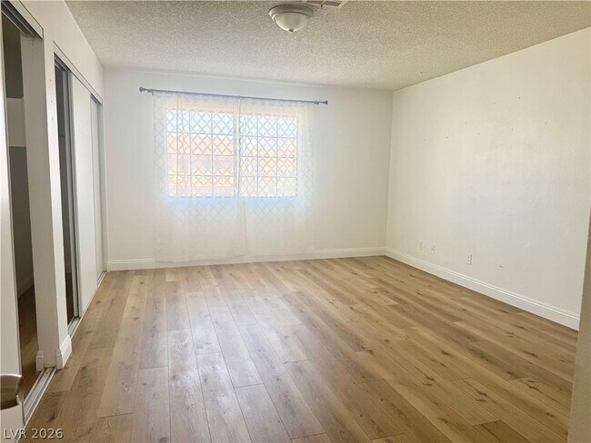 Building Photo - 135 Primero Way