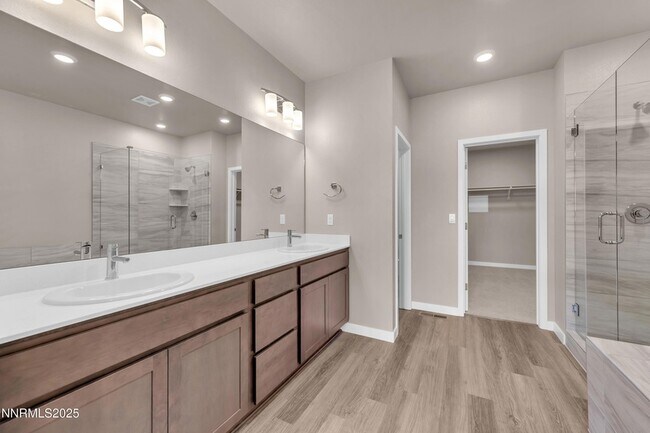 Building Photo - 1466 Copper Point Cir