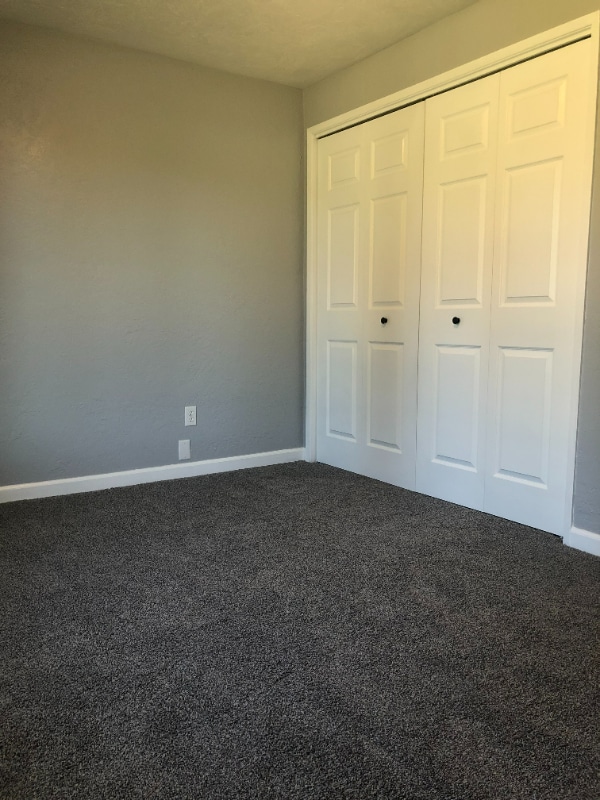 Building Photo - 320 Kanuku St SE