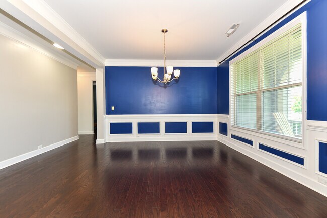 Building Photo - 406 Fairmile Dr