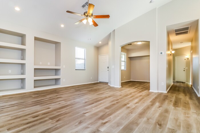Building Photo - 24729 W Dove Ridge