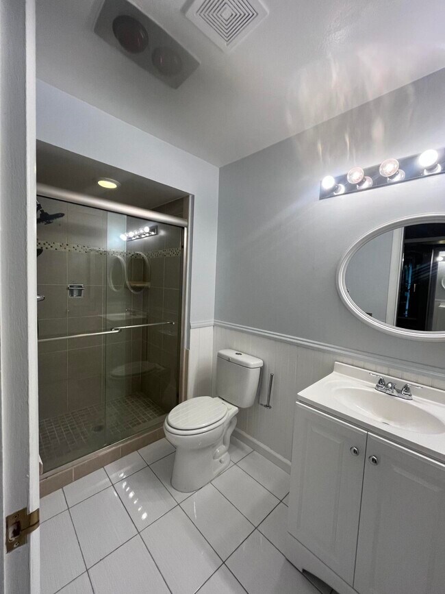 Building Photo - 22350 Lucerne Dr