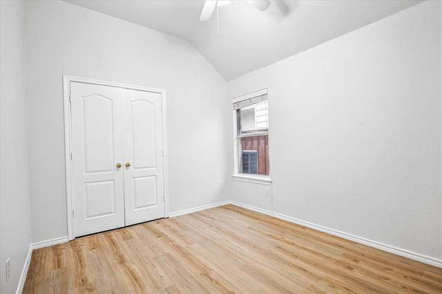Building Photo - 1700 Bur Oak Dr